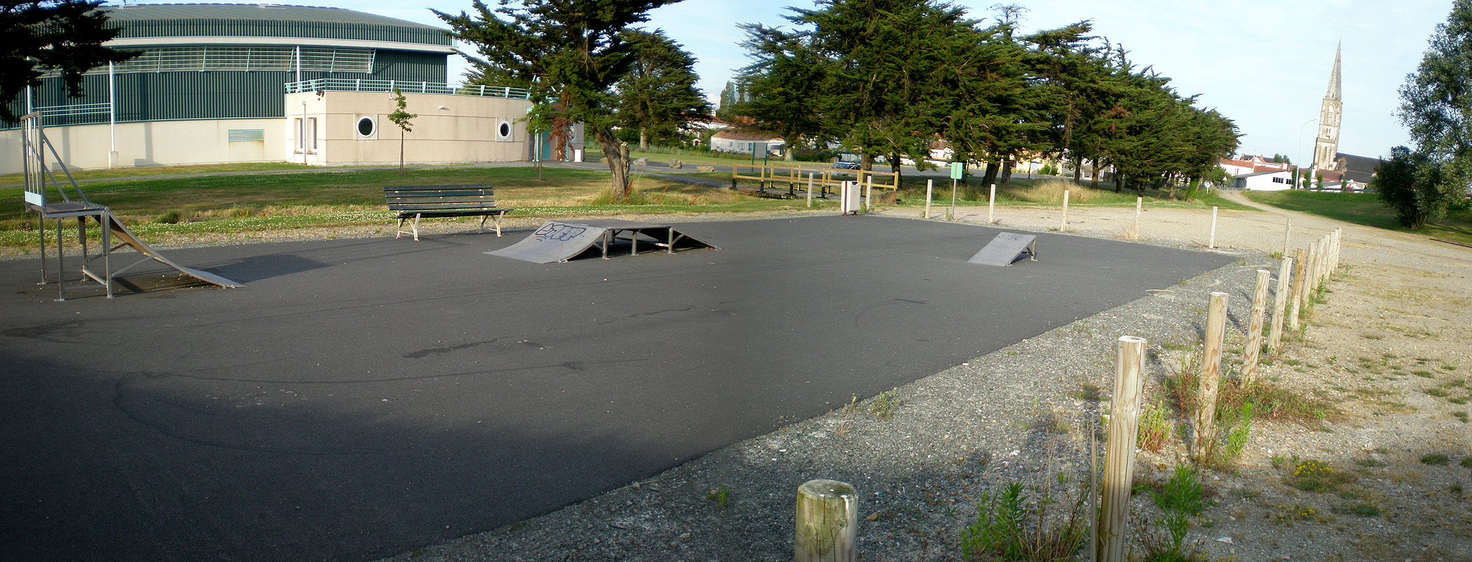 Gymnase Villeneuve en Retz Skate Spot