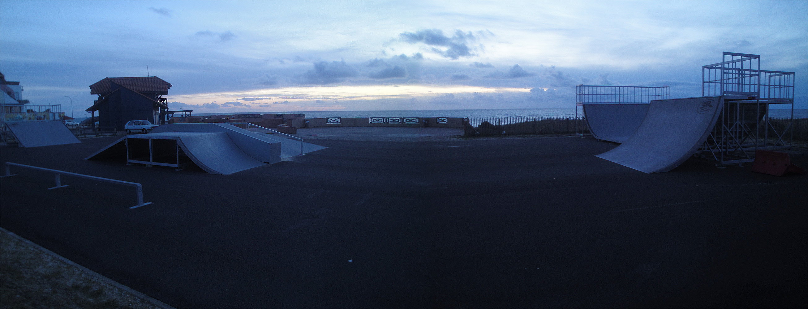 Surf Club Lacanau Skate Spot
