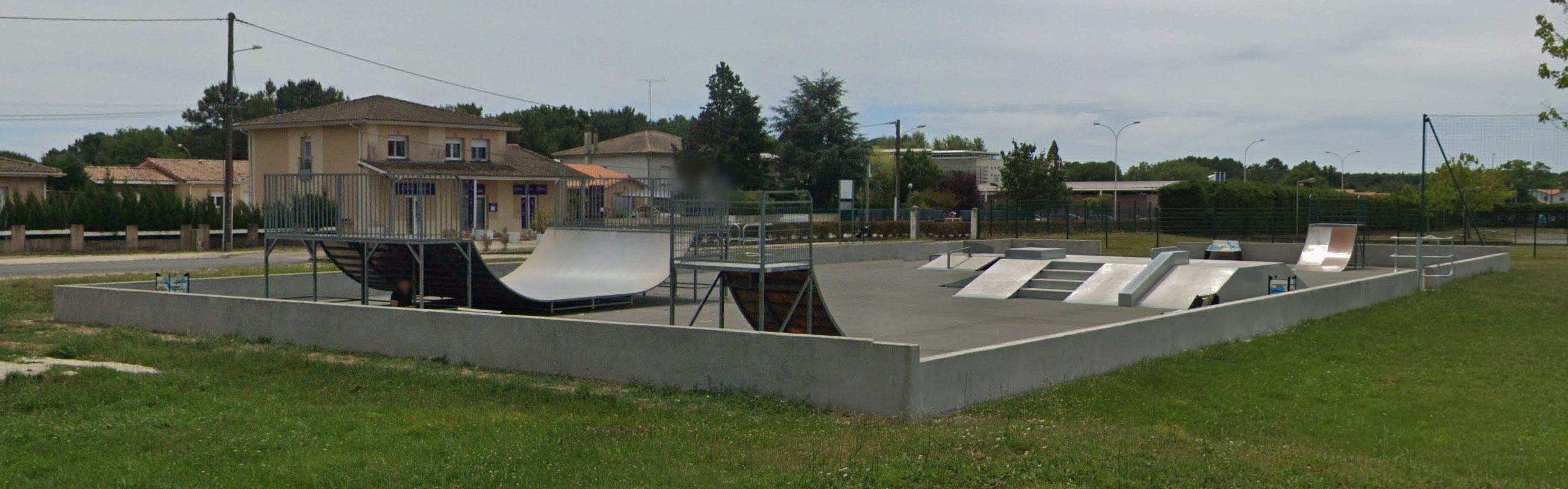 Collège Lesparre Médoc Skate Spot