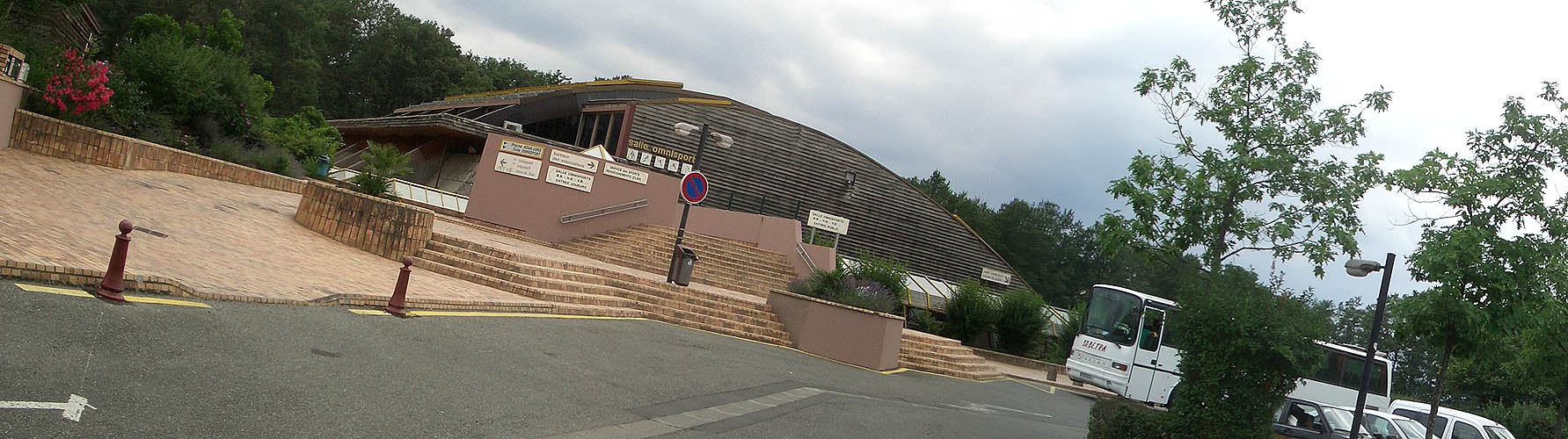 Aqualons Lons Skate Spot