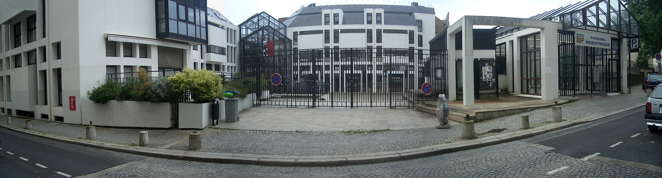 Médiathèque Demy Nantes Skate Spot