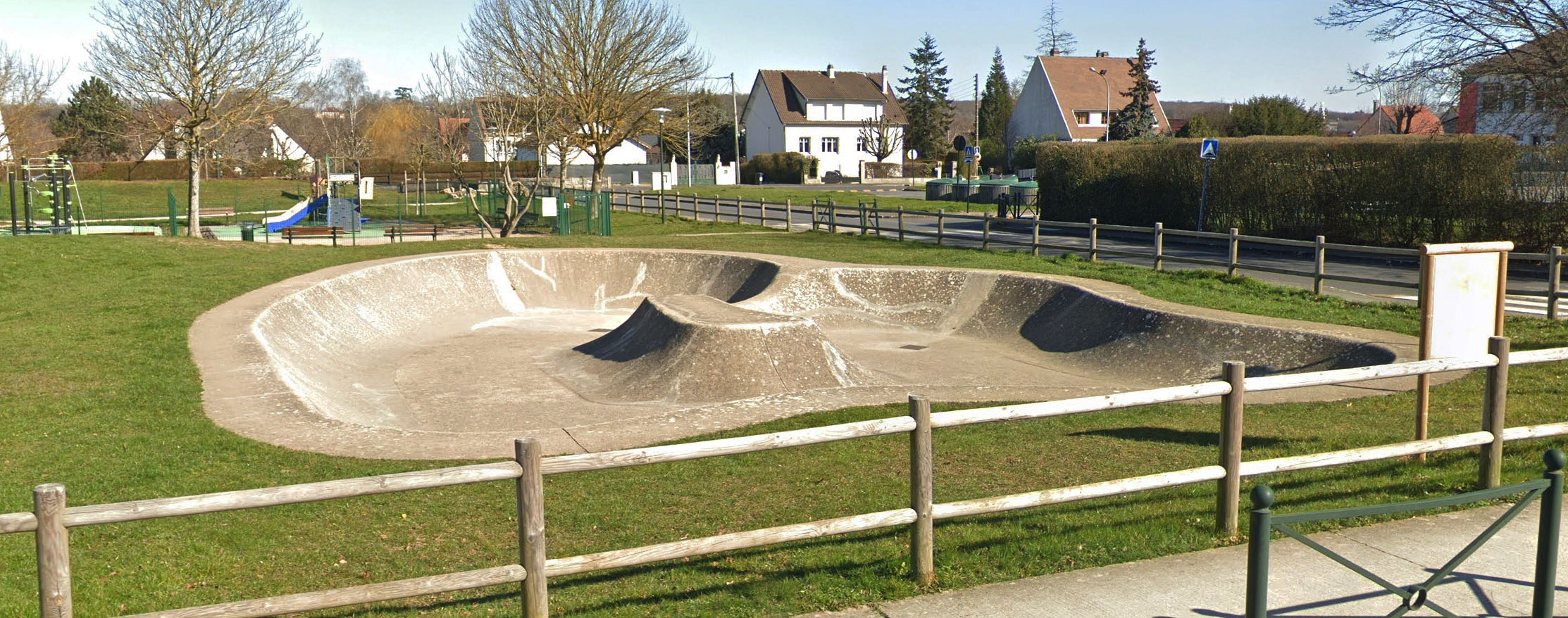 Cendrières Limours Skate Spot