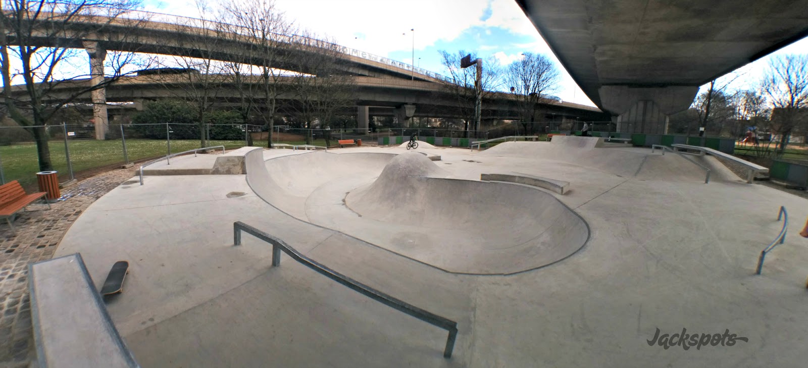Parc Jean de La Fontaine Maisons Alfort Skate Spot