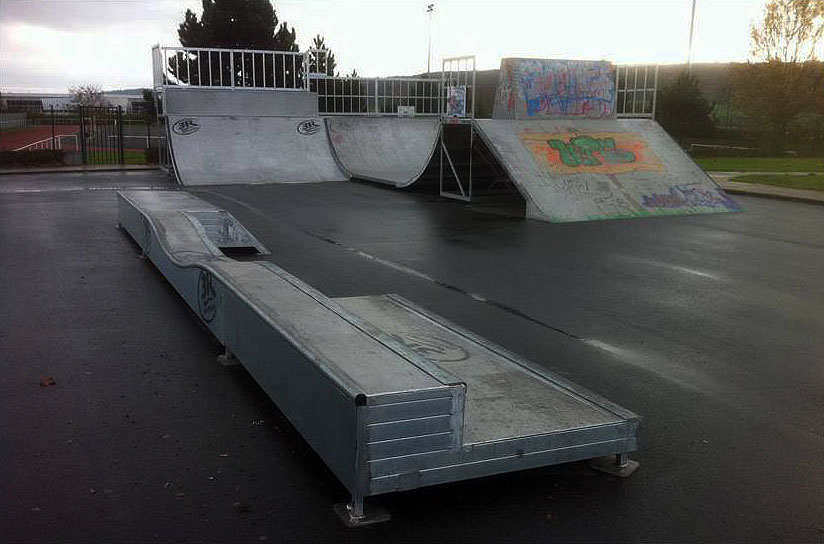 Gymnase des Merisiers Jouy le Moutier Skate Spot