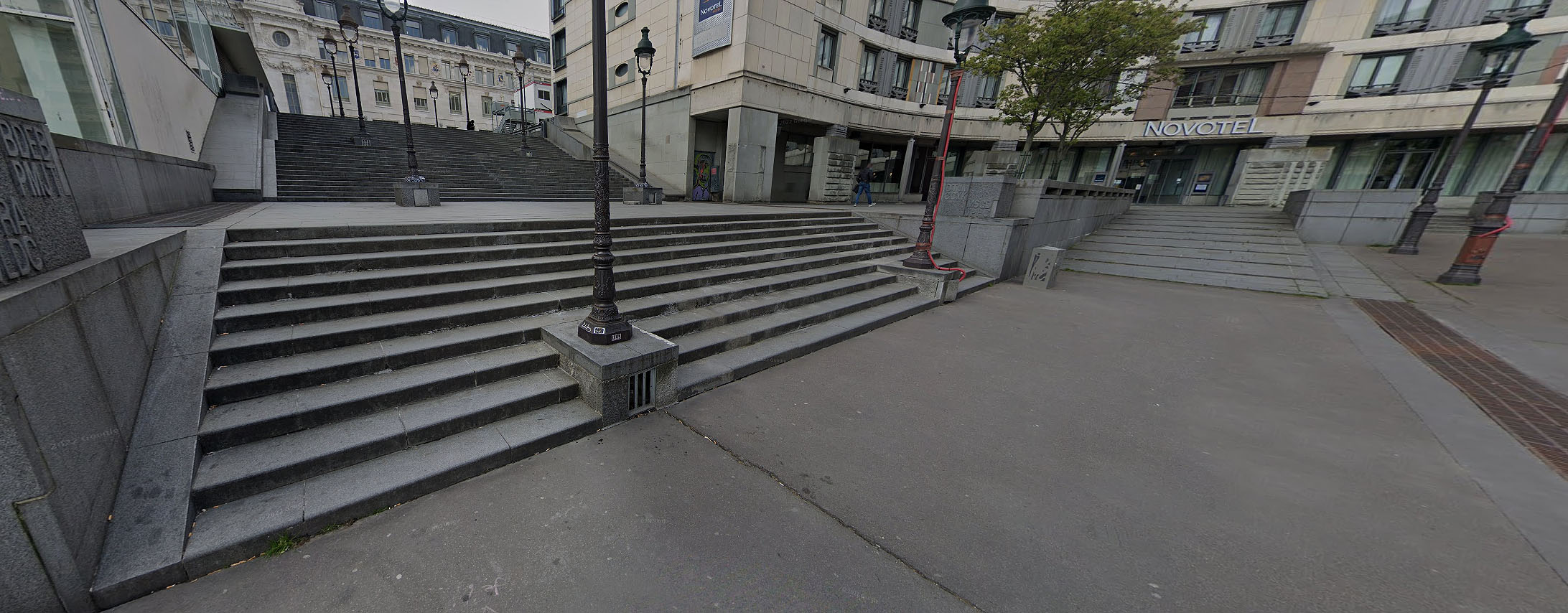 Gare de Lyon Paris Skate Spot