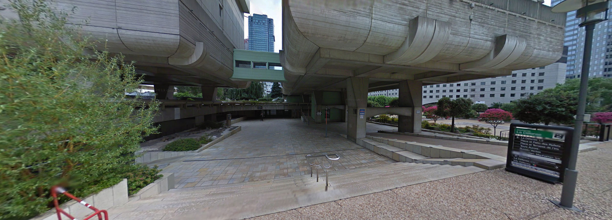 Les Nymphéas Courbevoie Skate Spot
