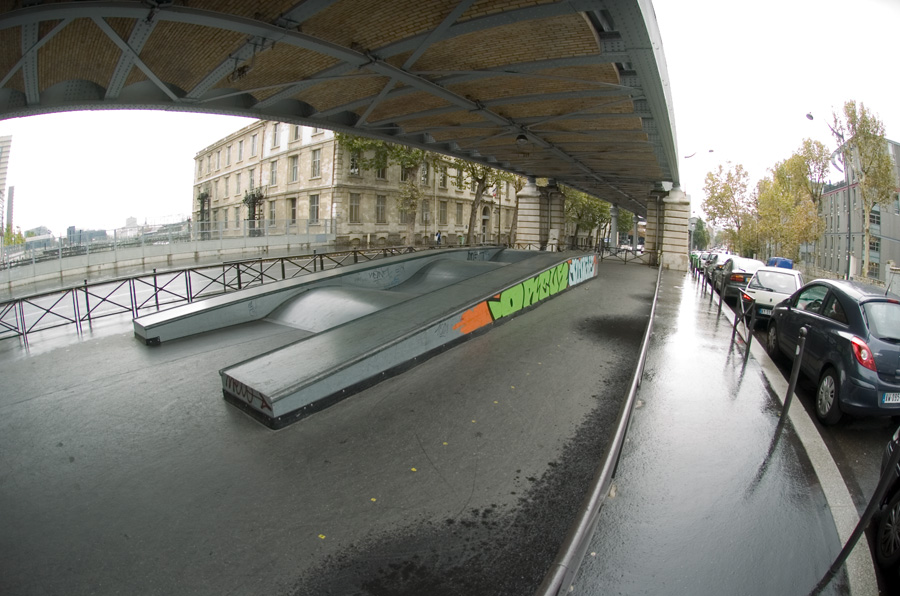Metro Chevaleret Paris Skate Spot