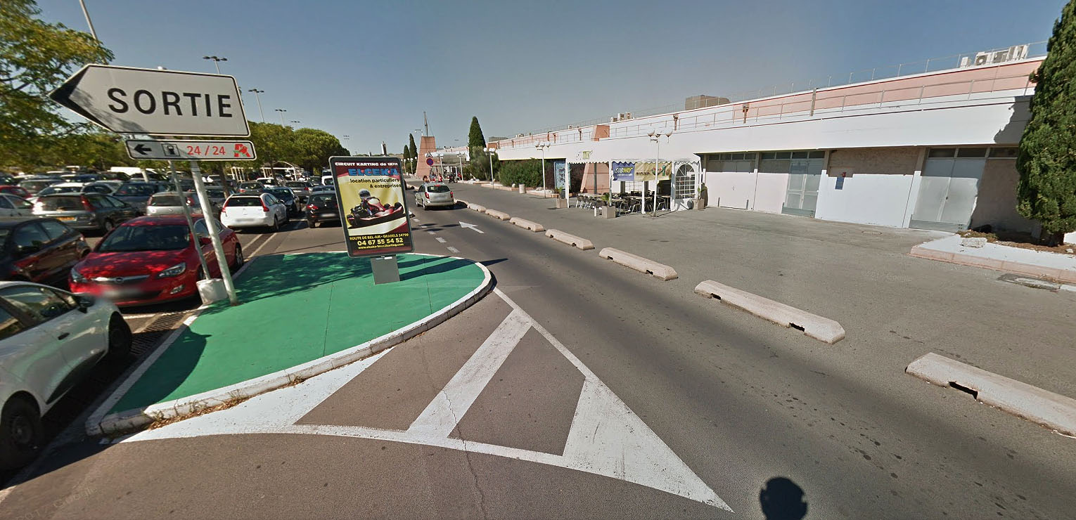 Auchan Pérols Skate Spot
