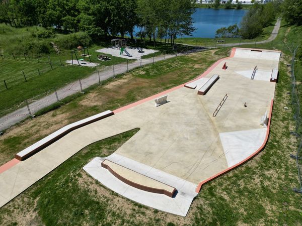Lac de la Sablère Peyrehorade Skate Spot