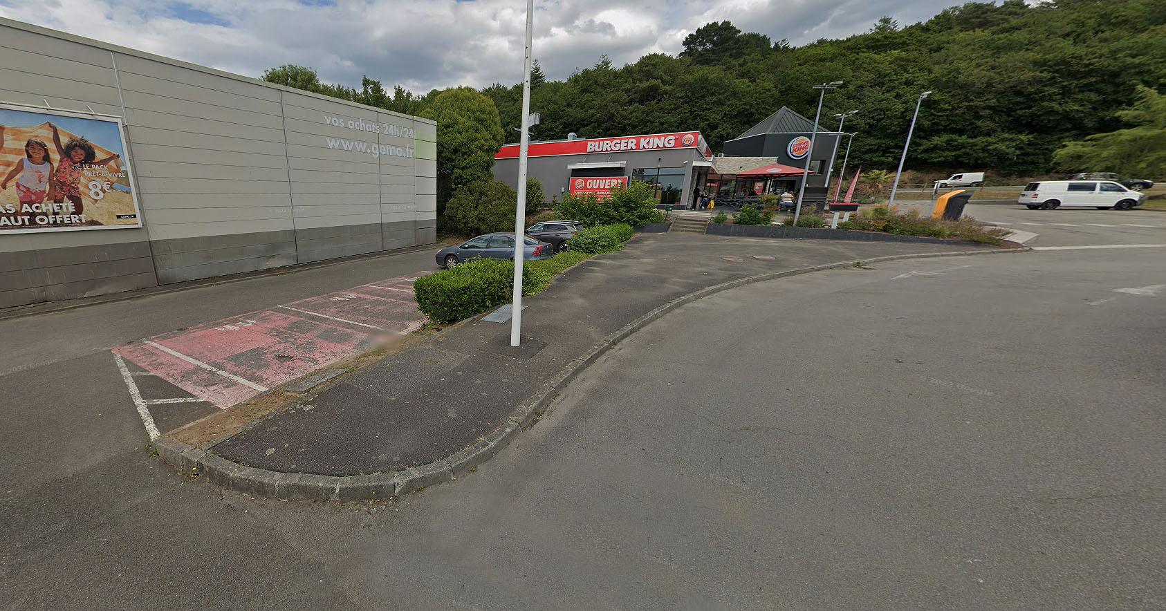 Burger King Quimper Skate Spot