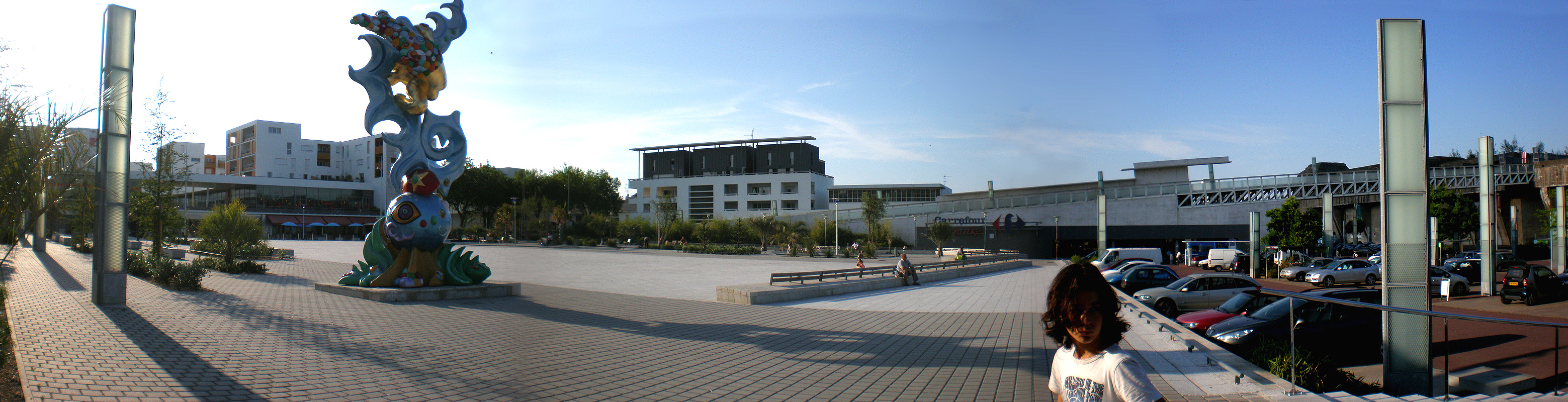 Place Amerique latine Saint Nazaire Skate Spot