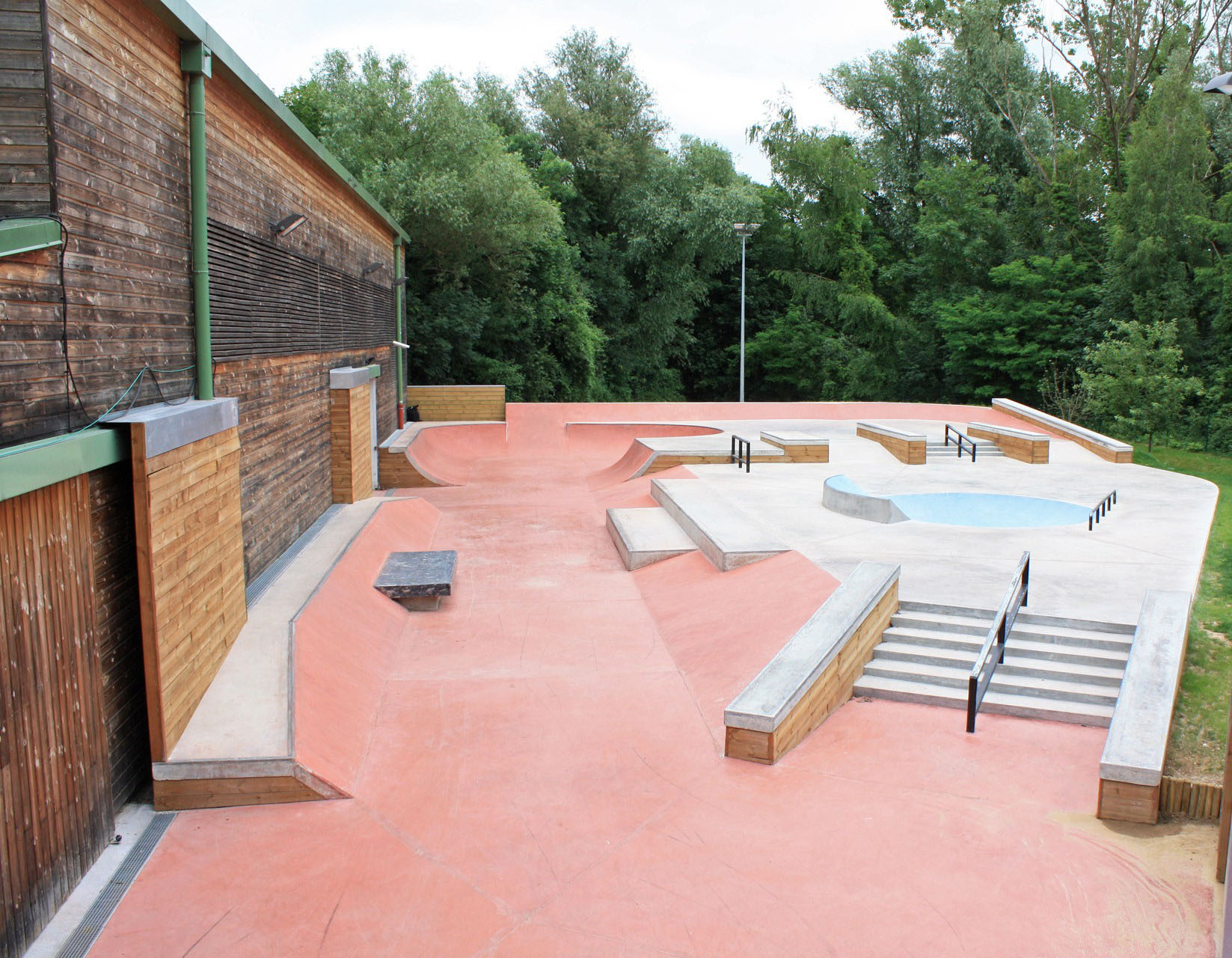 Halle de Skate Ext Villiers sur Orge Skate Spot