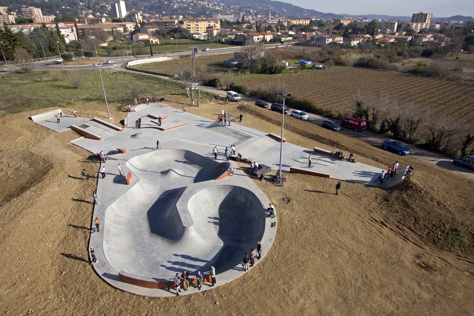 Stade Louis Gilly Draguignan Skate Spot