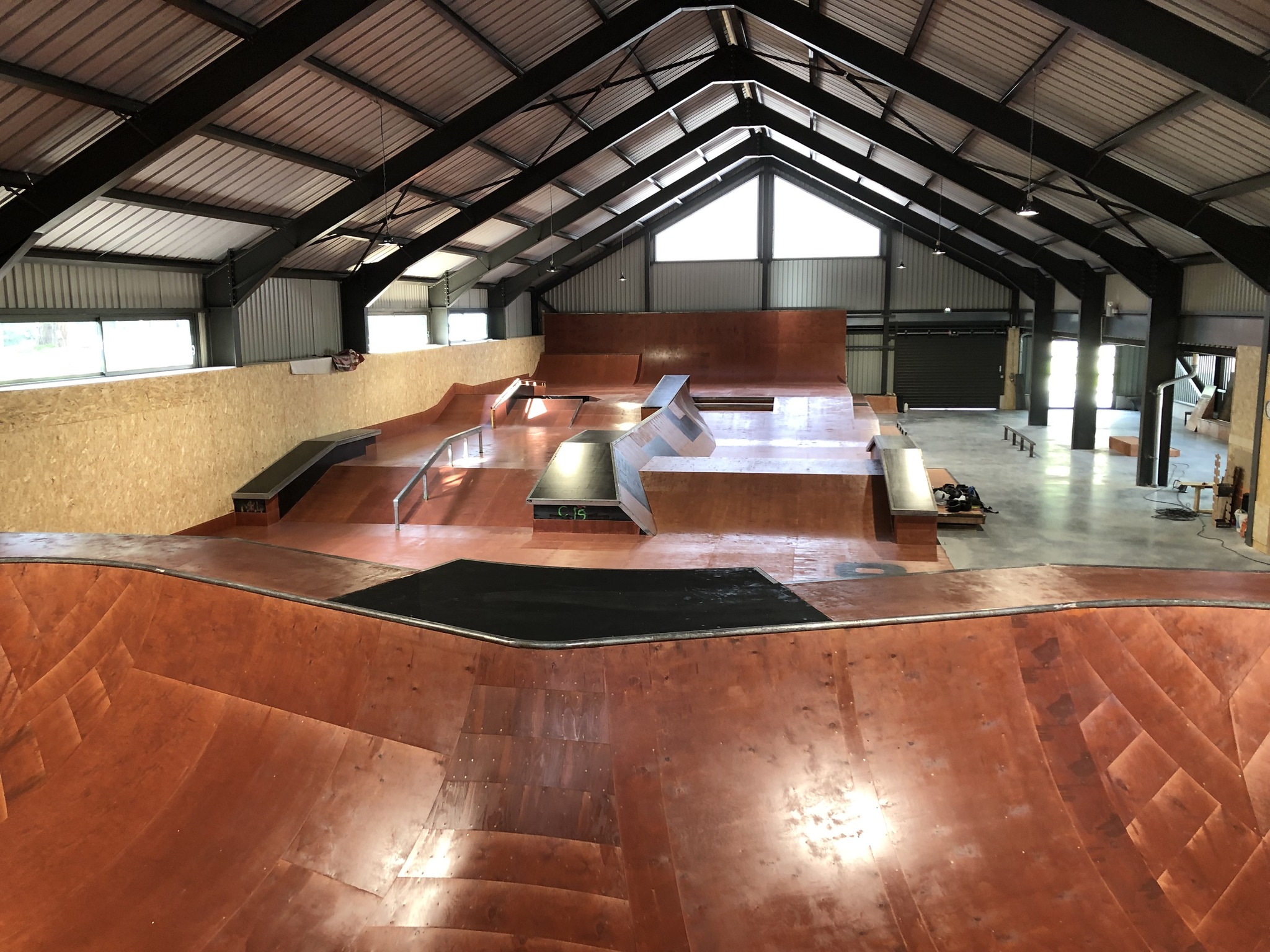 Hangar Zero Briançon Skate Spot