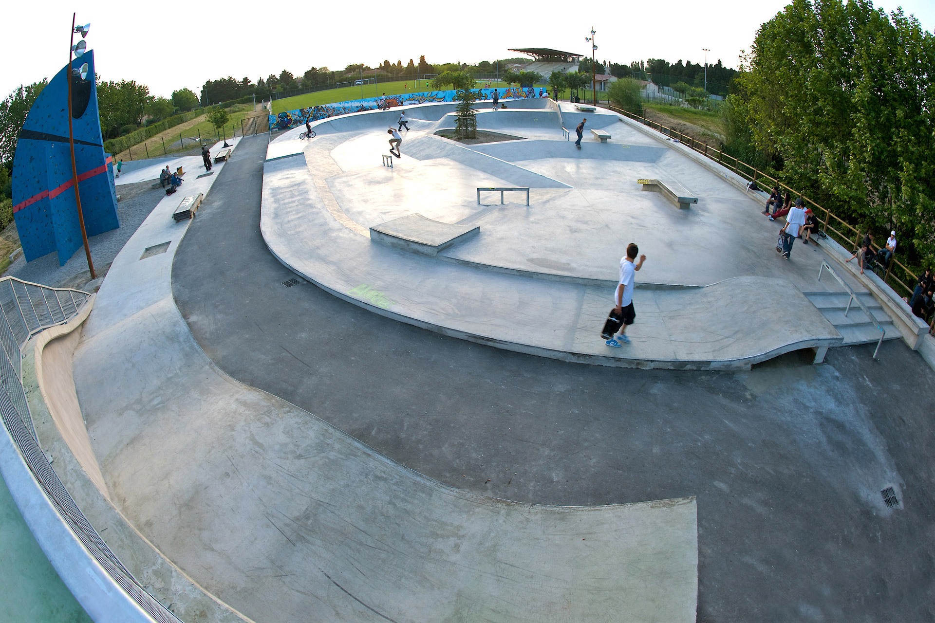Crau Pôle Saint Rémy de Provence Skate Spot