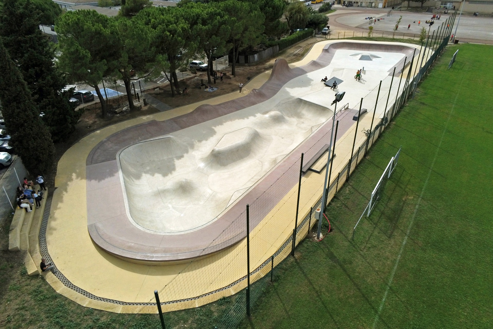 Complexe Sportif Rancel Uzès Skate Spot