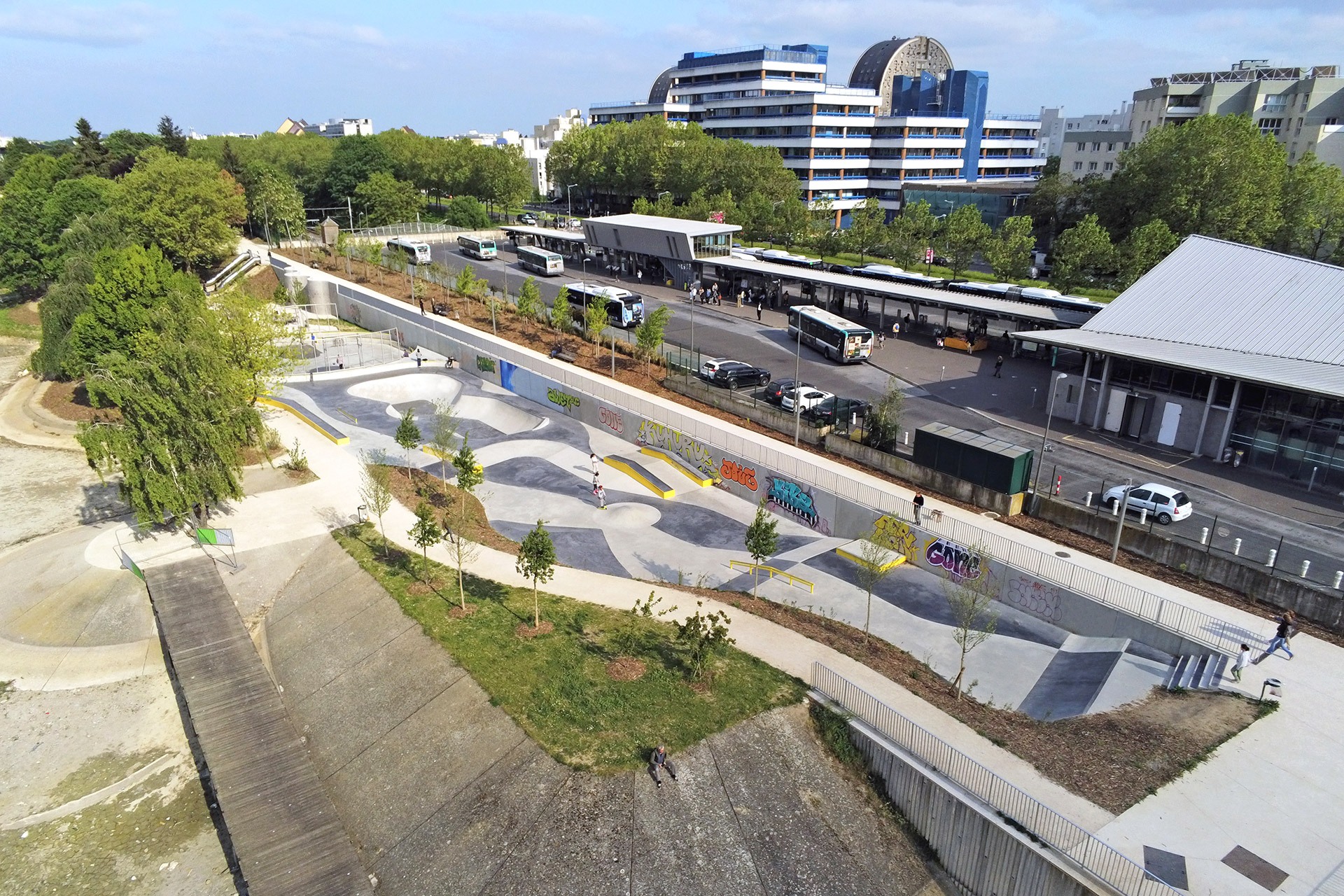 Mont d' Est Noisy le Grand Skate Spot