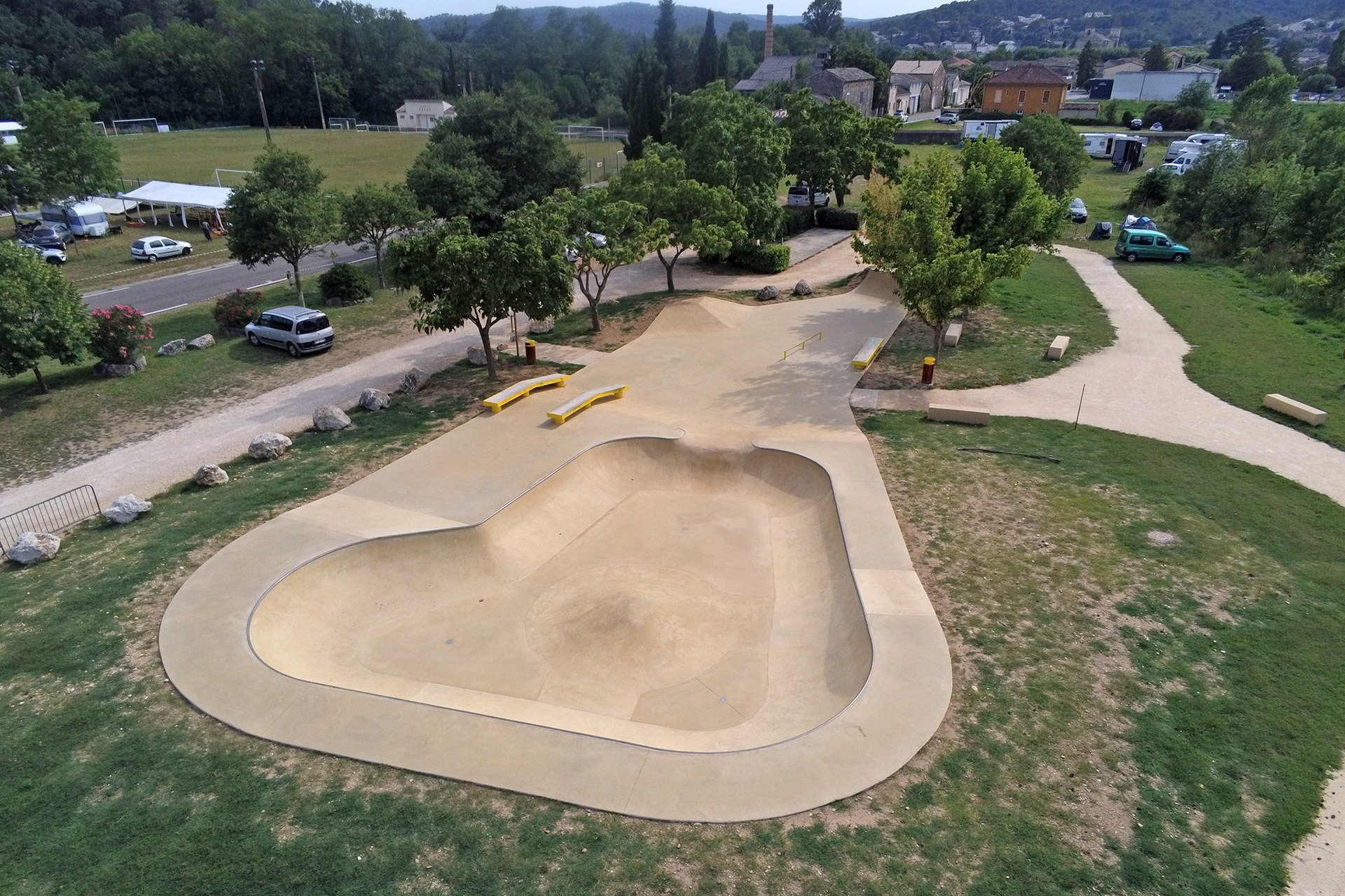 La Plage Goudargues Skate Spot