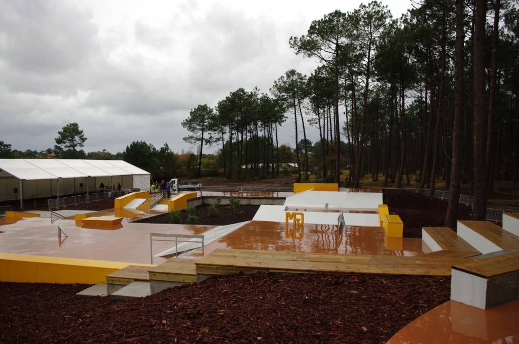 Bâton Rouge Gujan Mestras Skate Spot