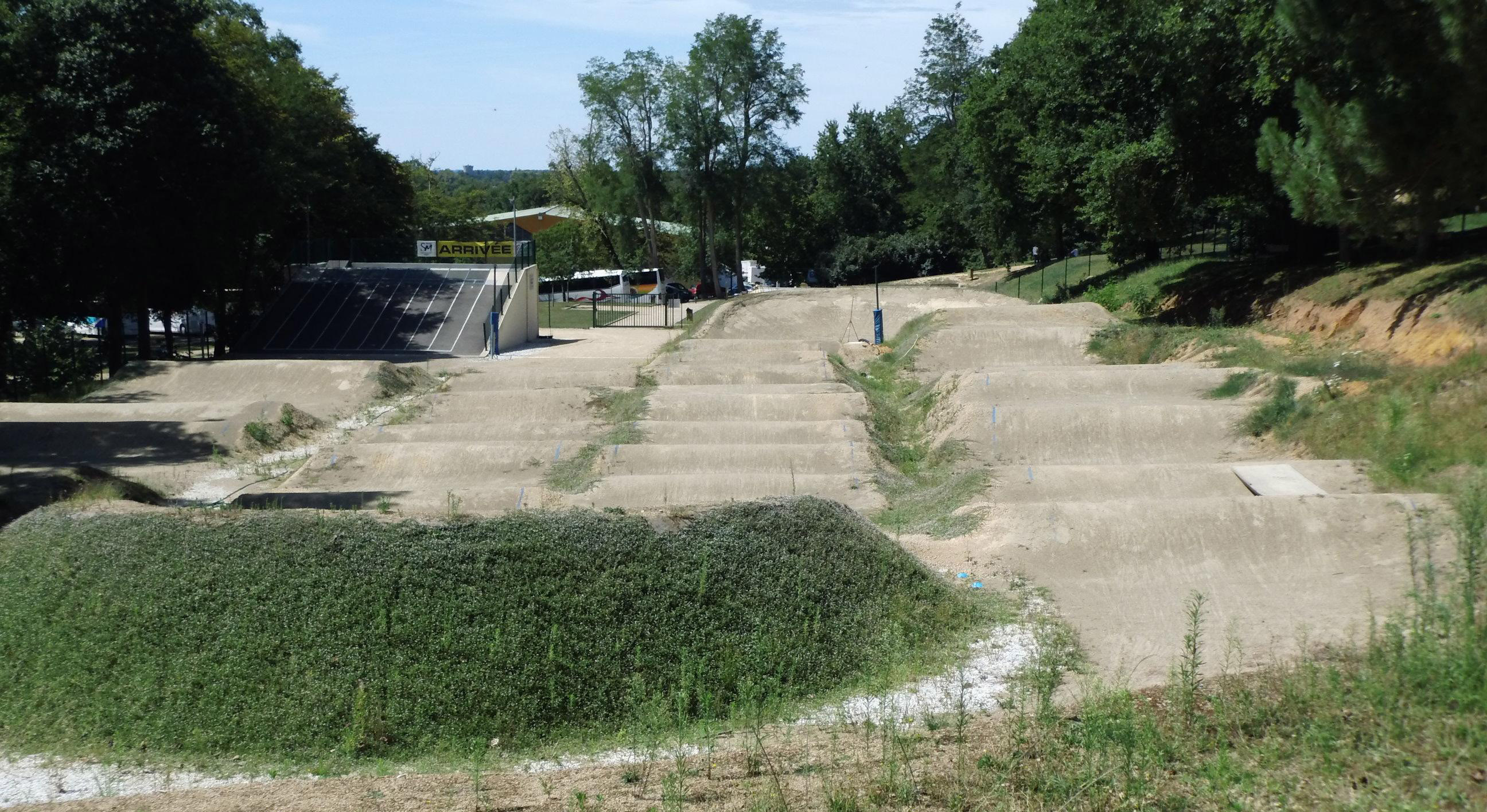 Nahuques Mont de Marsan Skate Spot