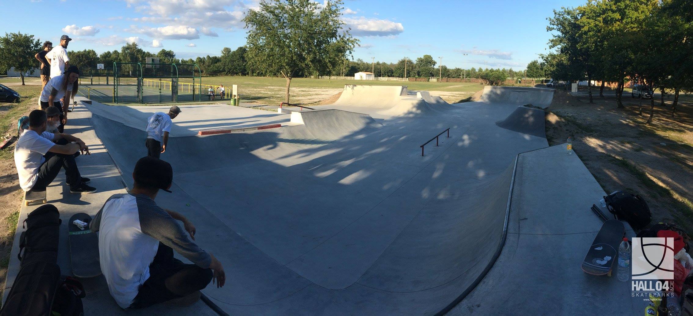 Bateau Lyre Le Barp Skate Spot