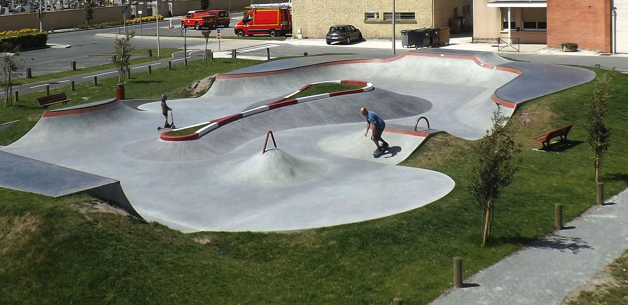 Hôtel de Ville Carcans Skate Spot