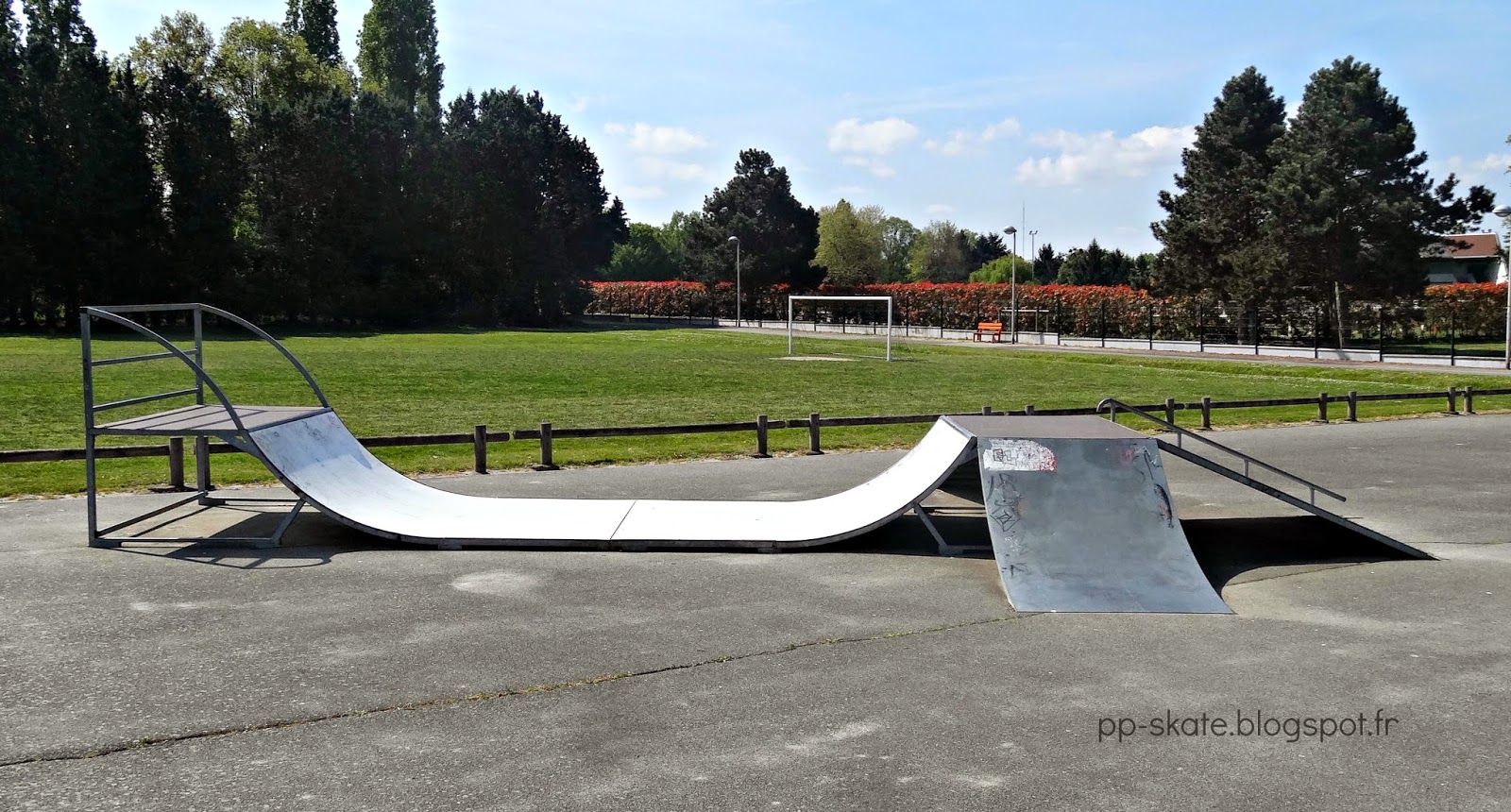 Stade Rabartain Saran Skate Spot