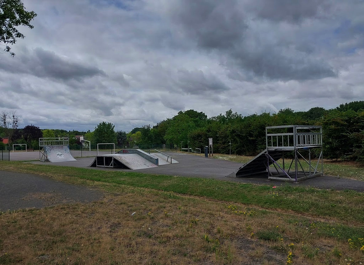 Violette Joué lès Tours Skate Spot