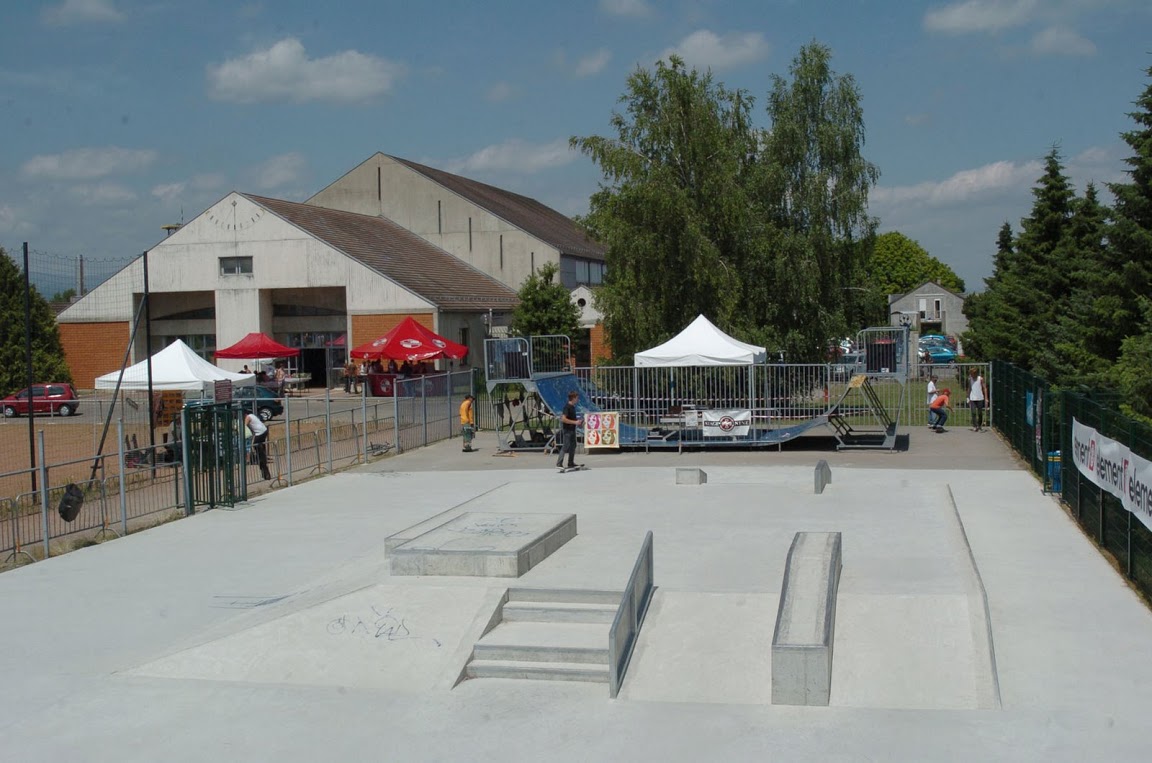 Espace Leo Lagrange Wittenheim Skate Spot