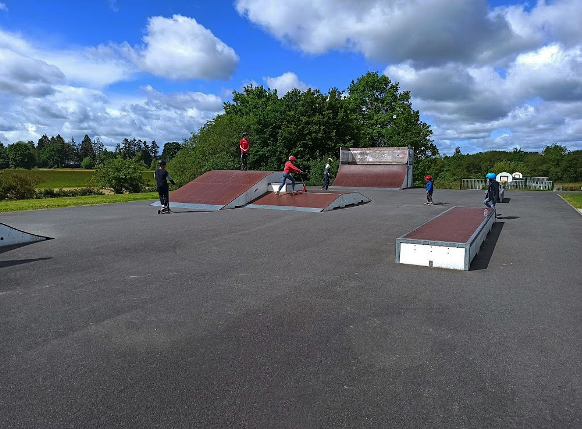 École Sainte Marie Servon sur Vilaine Skate Spot