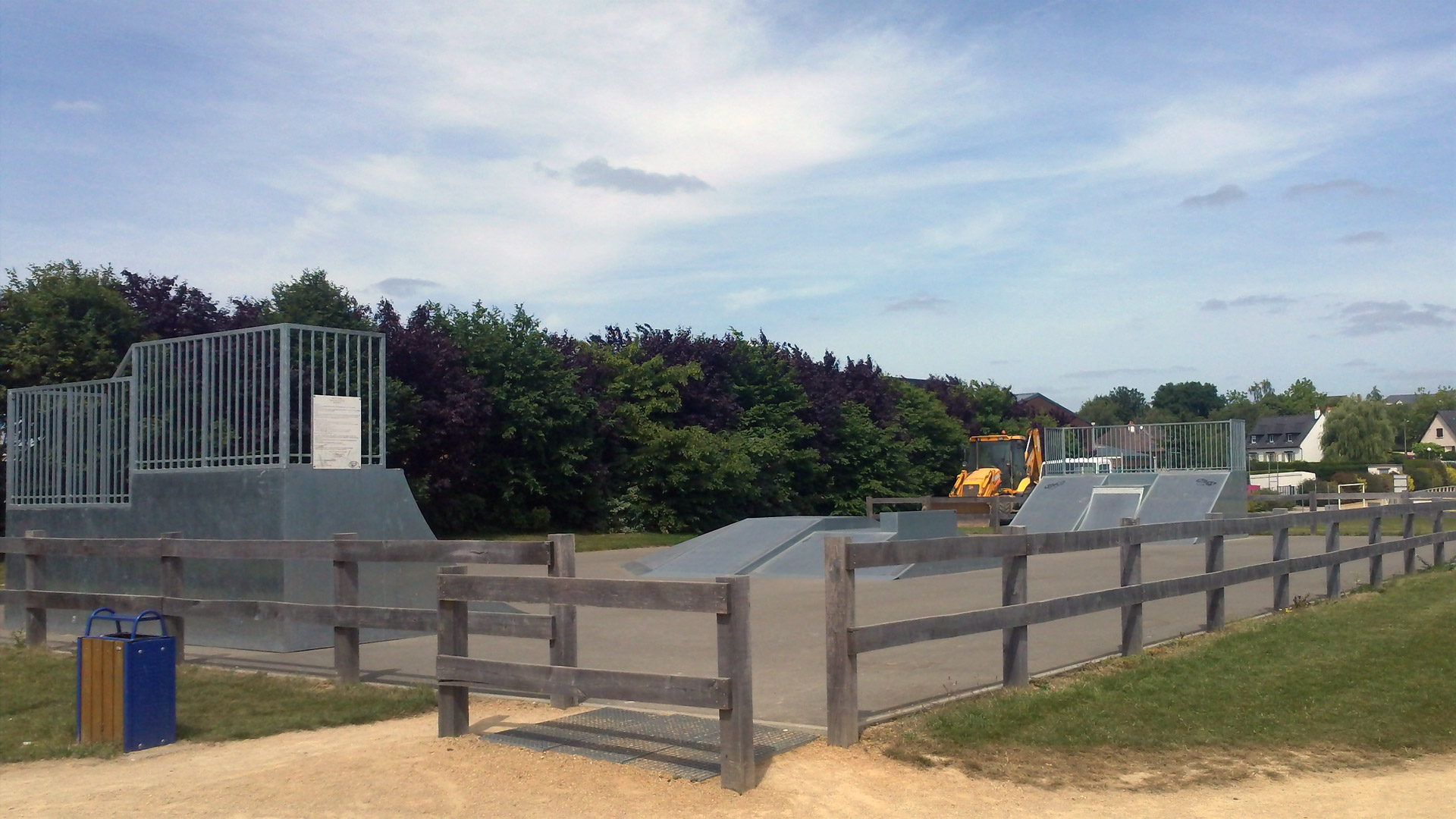 City Stade Louverné Skate Spot