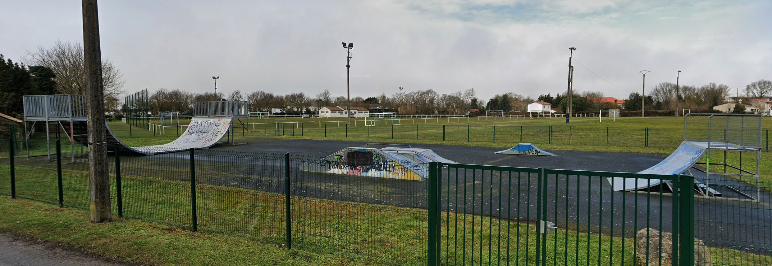 Stade Métreau Marennes Hiers Brouage Skate Spot