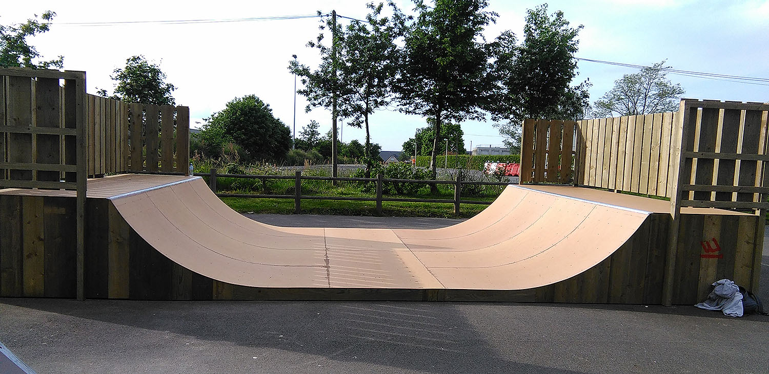Complexe Loussouarn Guichen Skate Spot