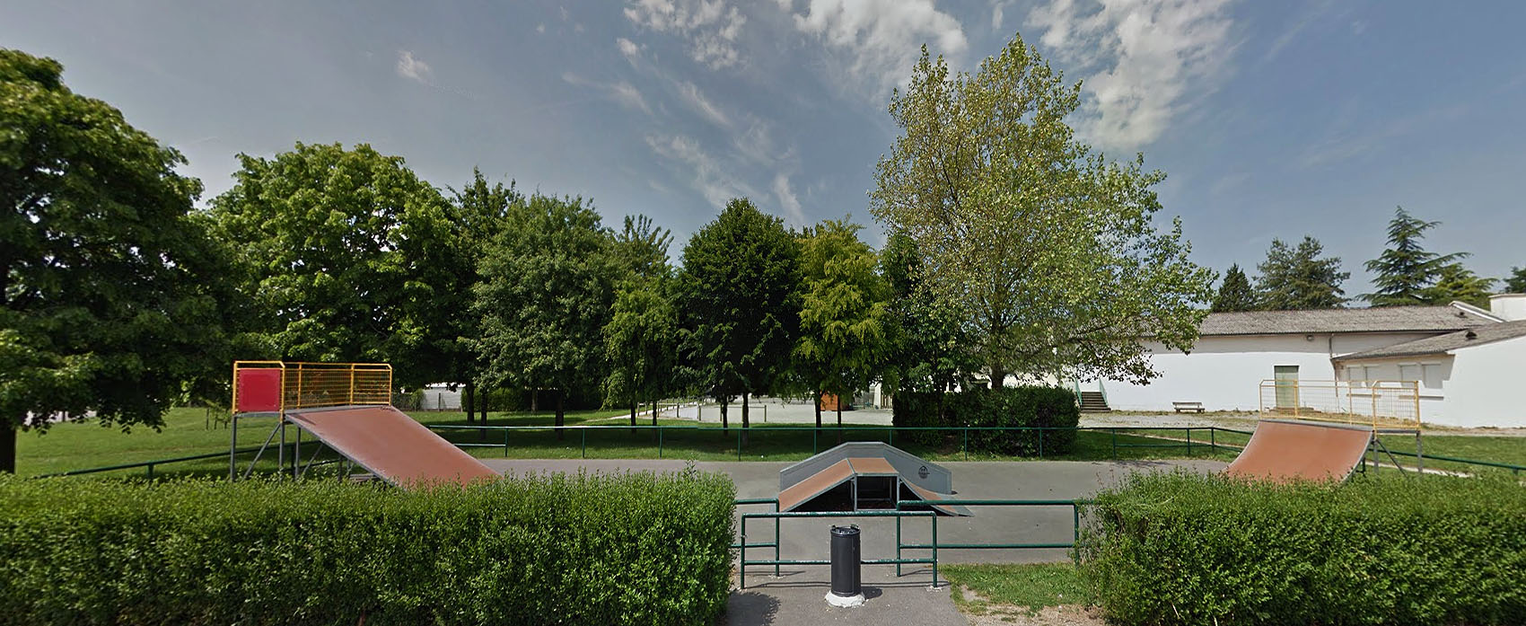La Huberdière Corps Nuds Skate Spot