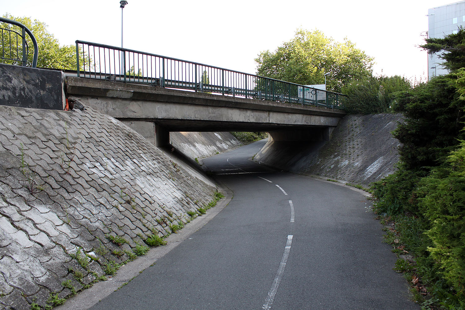 Piste Cyclable La Madeleine Skate Spot