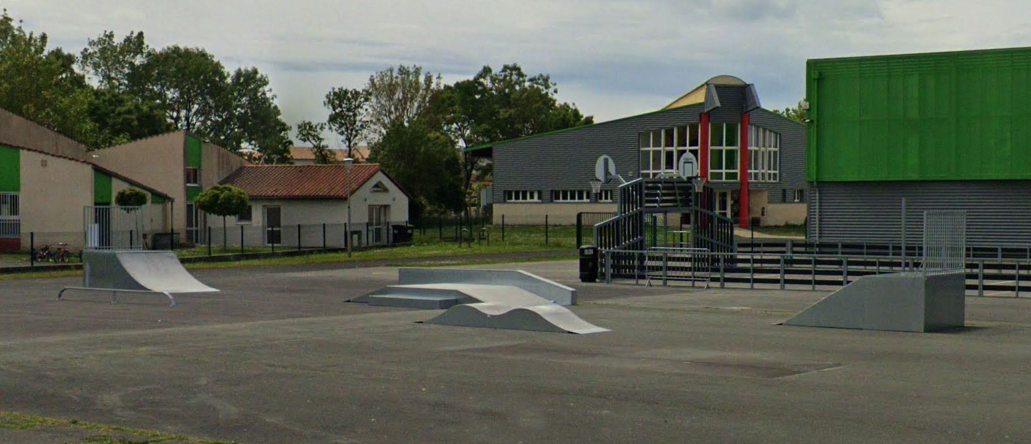 Collège Saujon Skate Spot