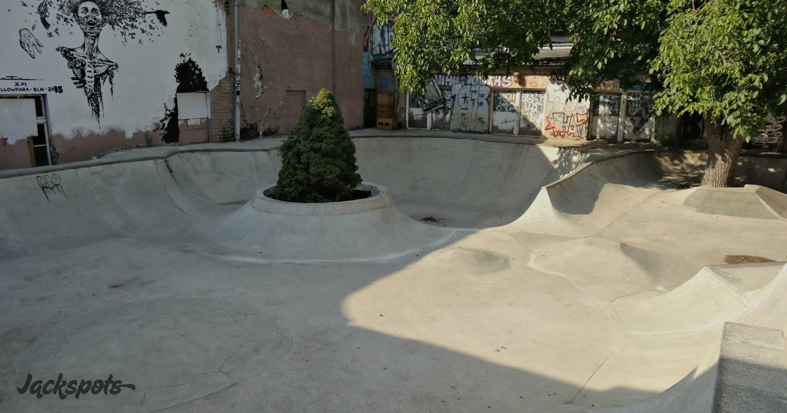 Mellowpark Bowl Berlin Skate Spot