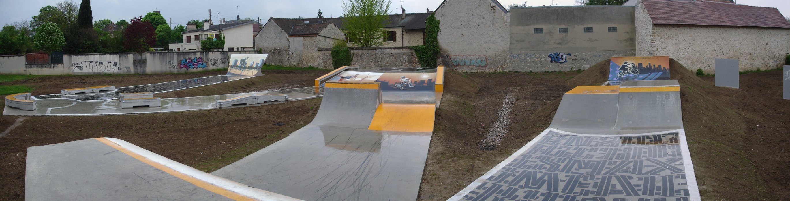 Parc Arthur Clark Wissous Skate Spot