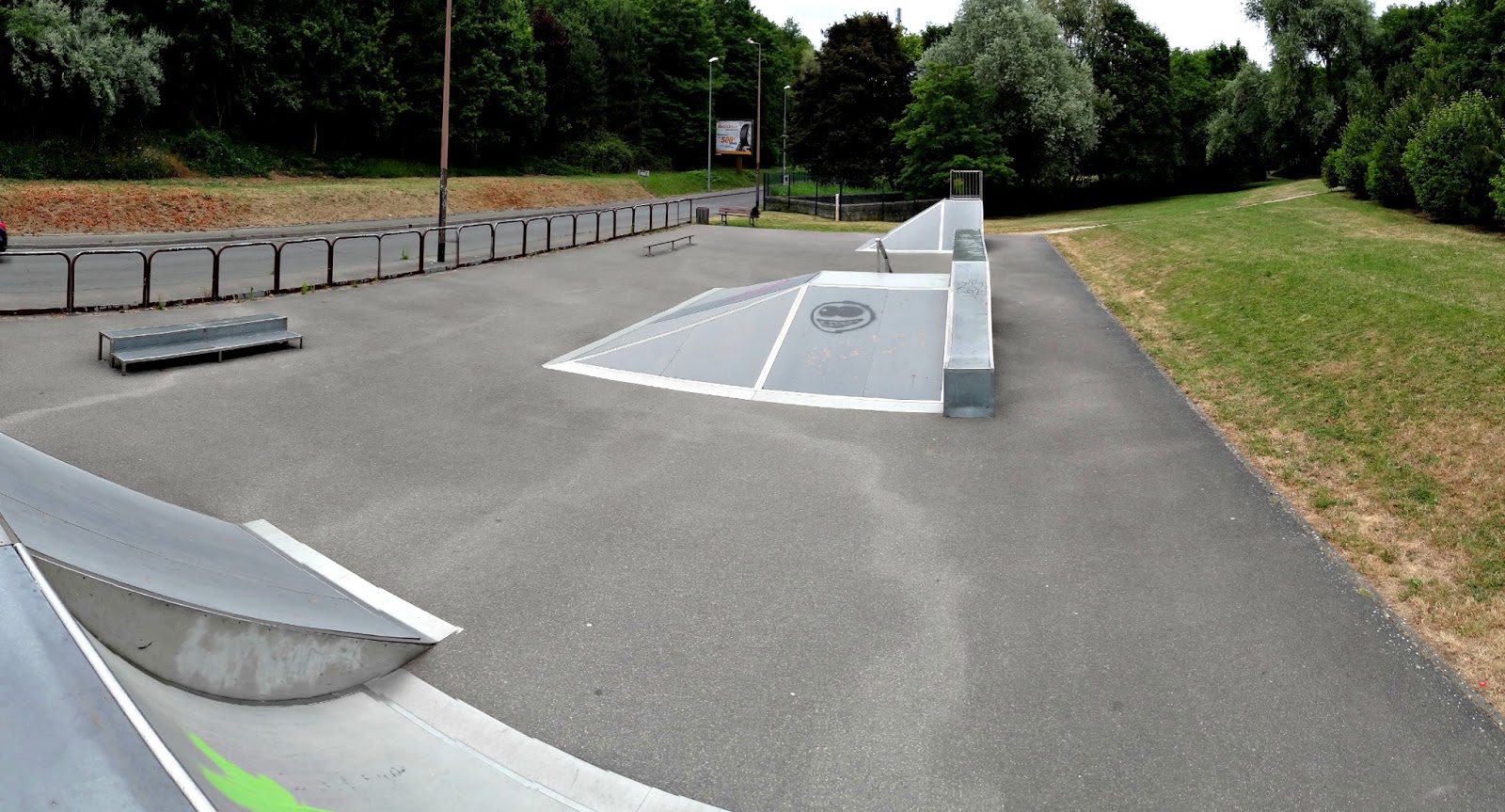 Antony Pajeaud Verrières le Buisson Skate Spot