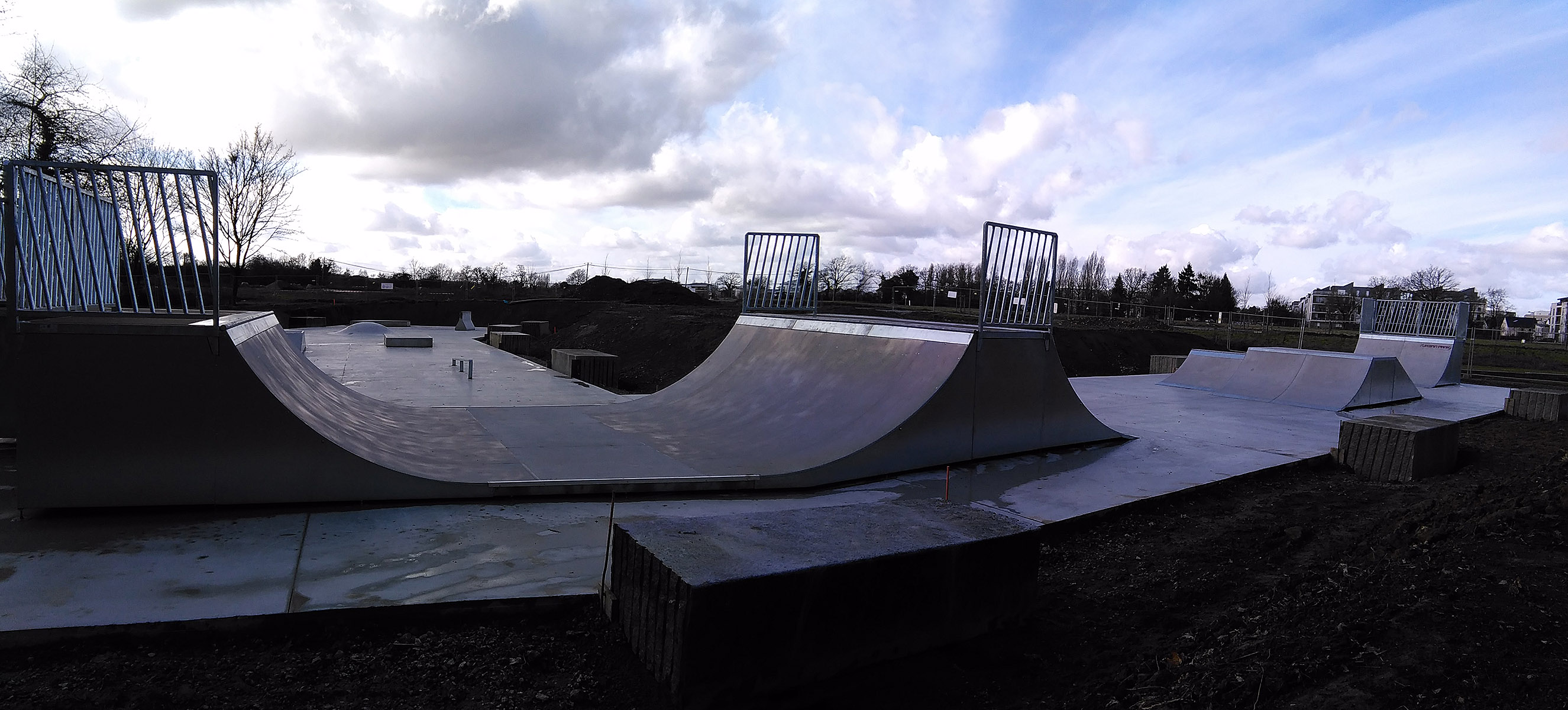 Plan d' Eau Chantepie Skate Spot