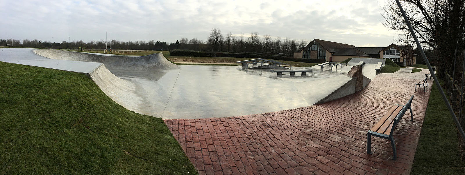 Salle des fêtes Tournan en Brie Skate Spot
