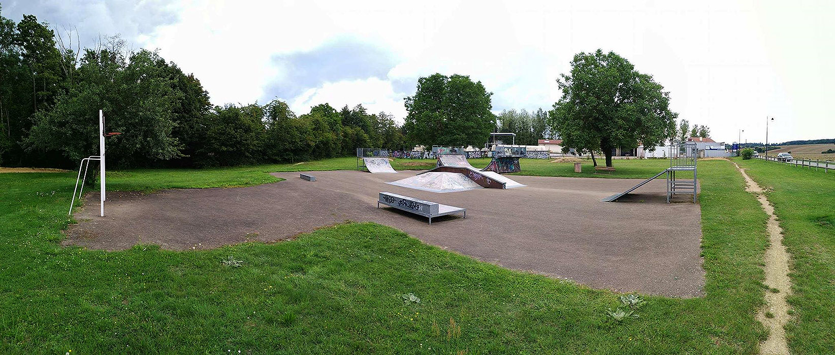 Barrage Monéteau Skate Spot