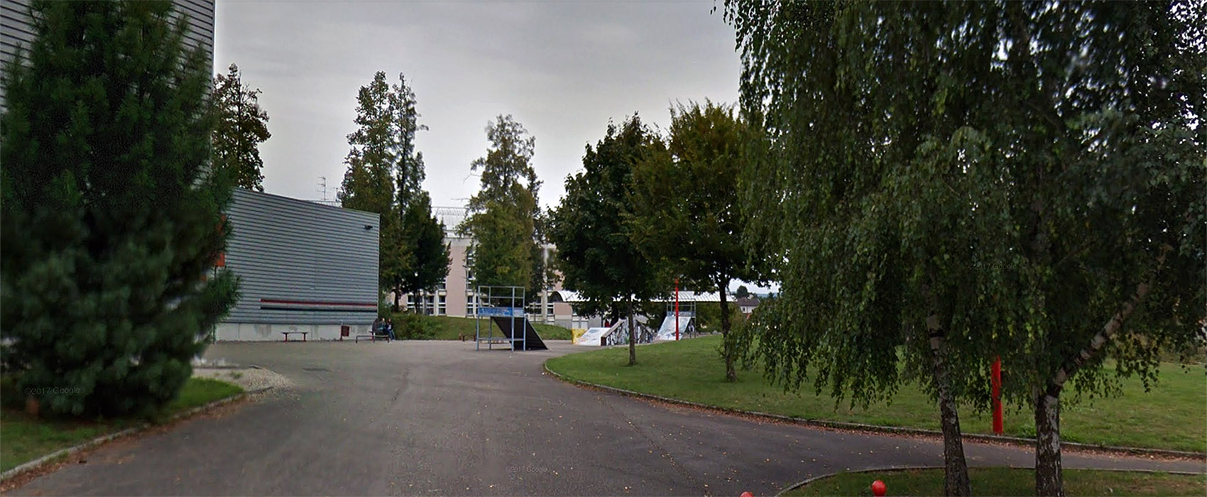 Gymnase Galfione Champagnole Skate Spot