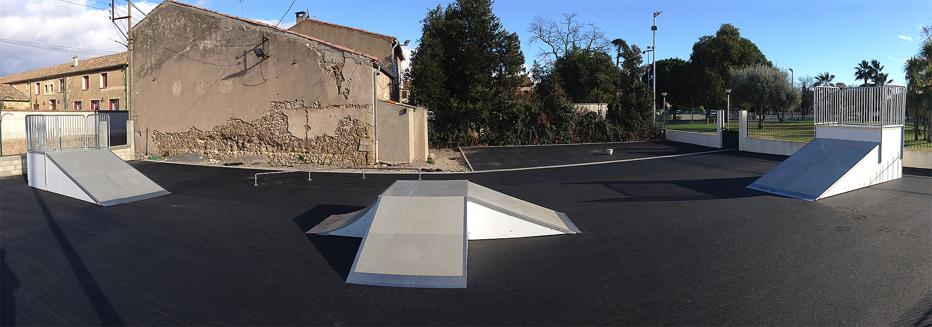 La Boule du Parc Villeneuve lès Béziers Skate Spot