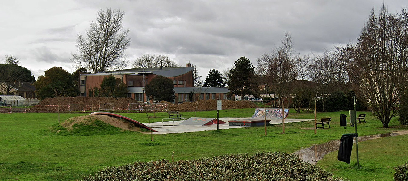 La Tuilerie Saint-Jean Skate Spot