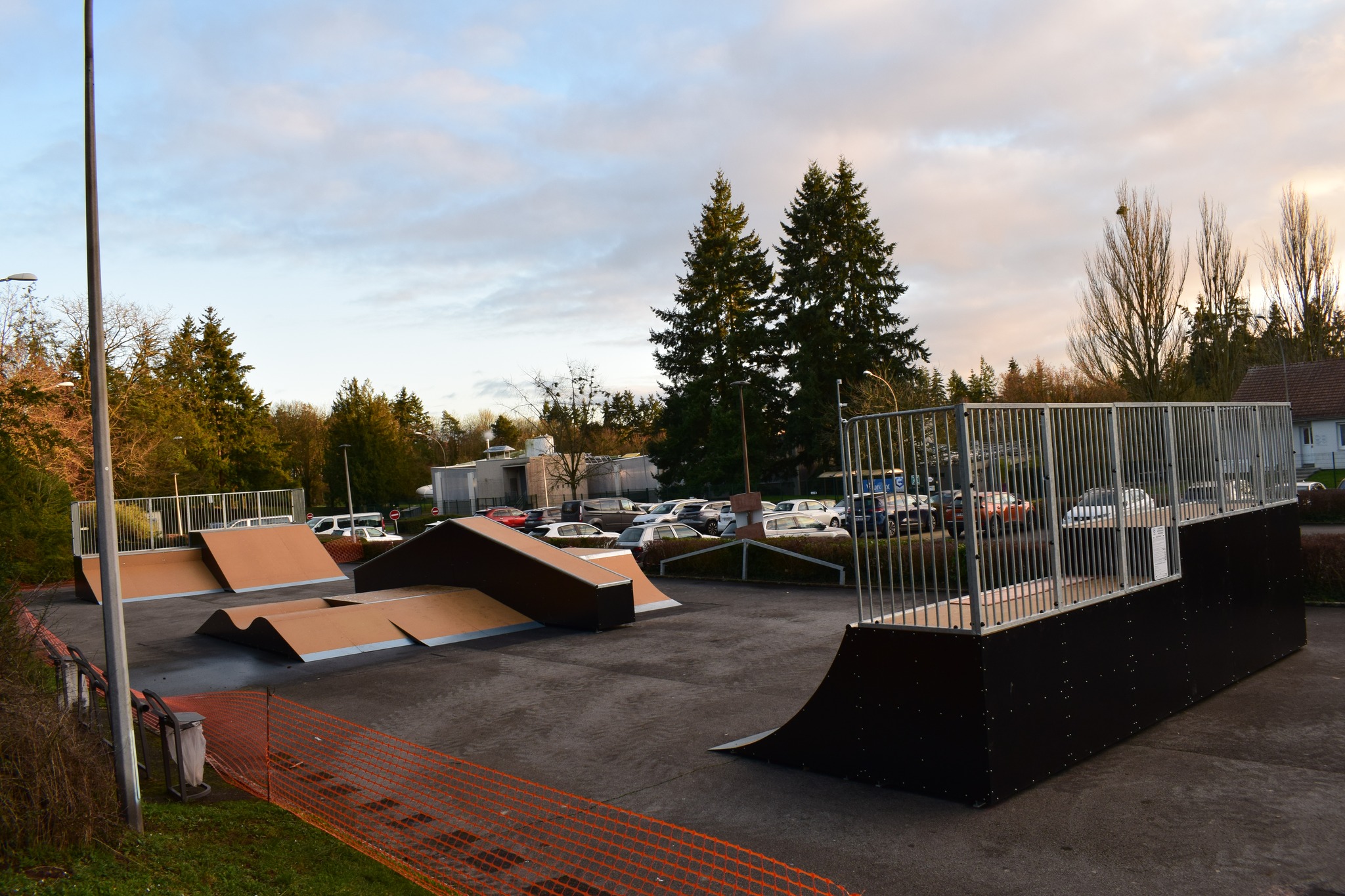 Les Vauroux Mainvilliers Skate Spot