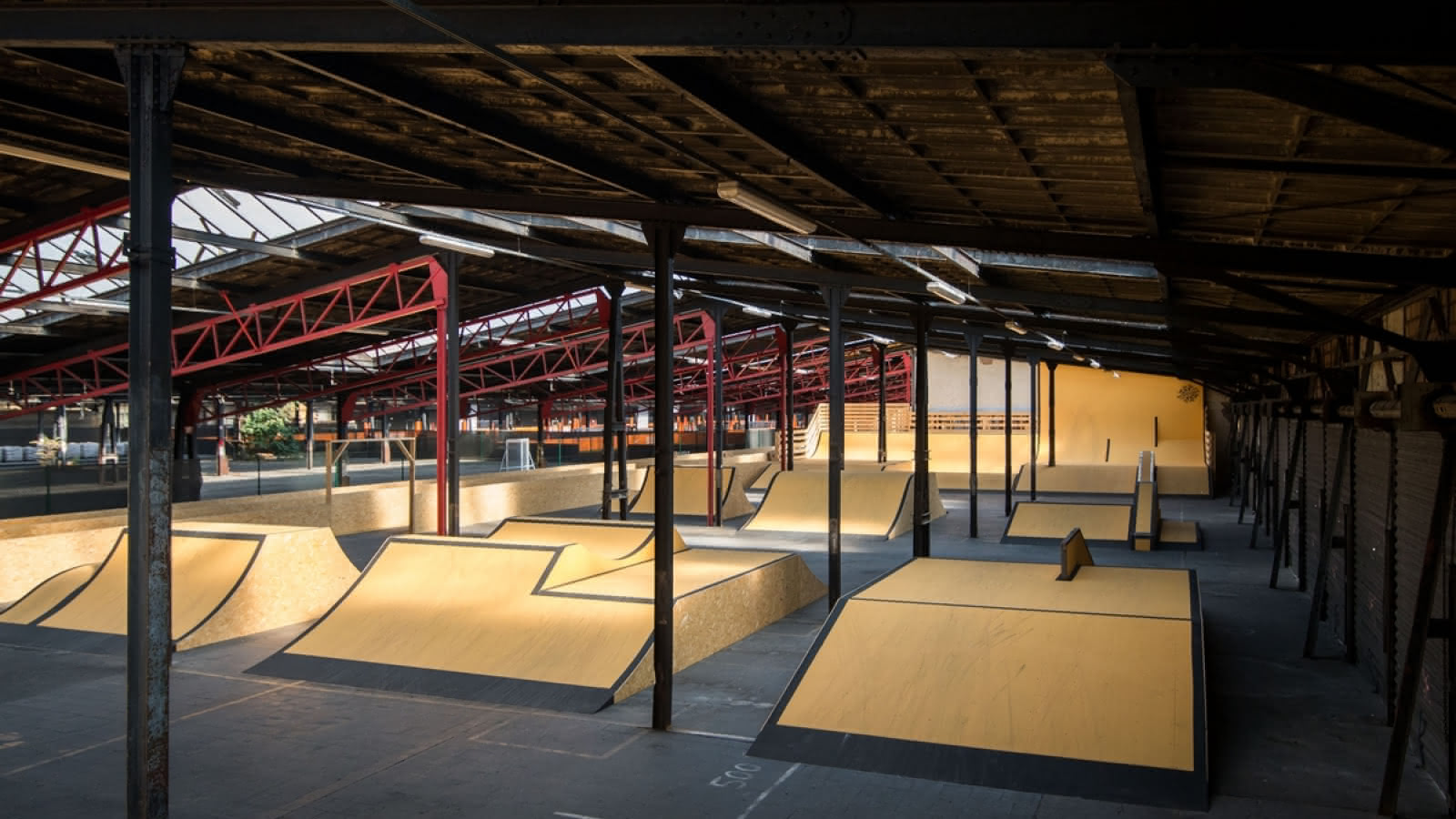 Stride Indoor Bike Park Strasbourg Skate Spot