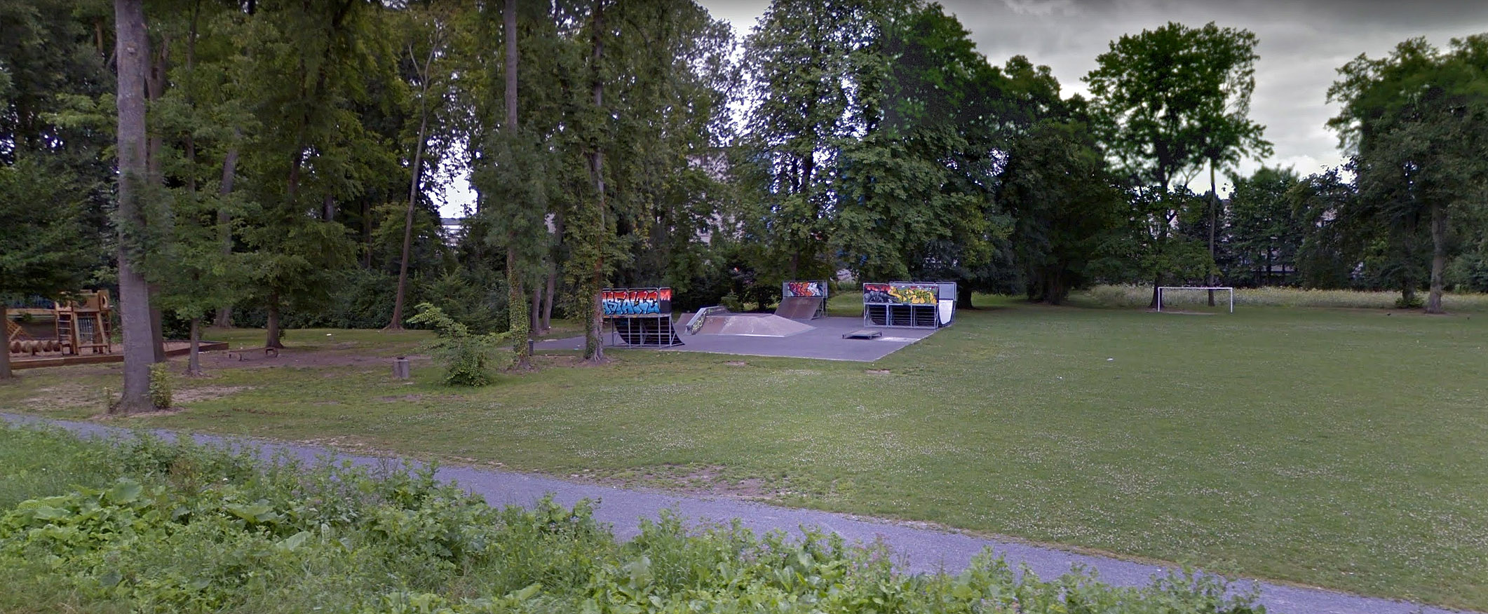 Le Quai Château Thierry Skate Spot