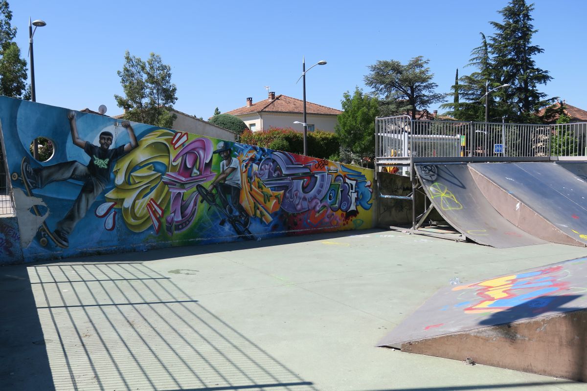 Parc Monteux Skate Spot