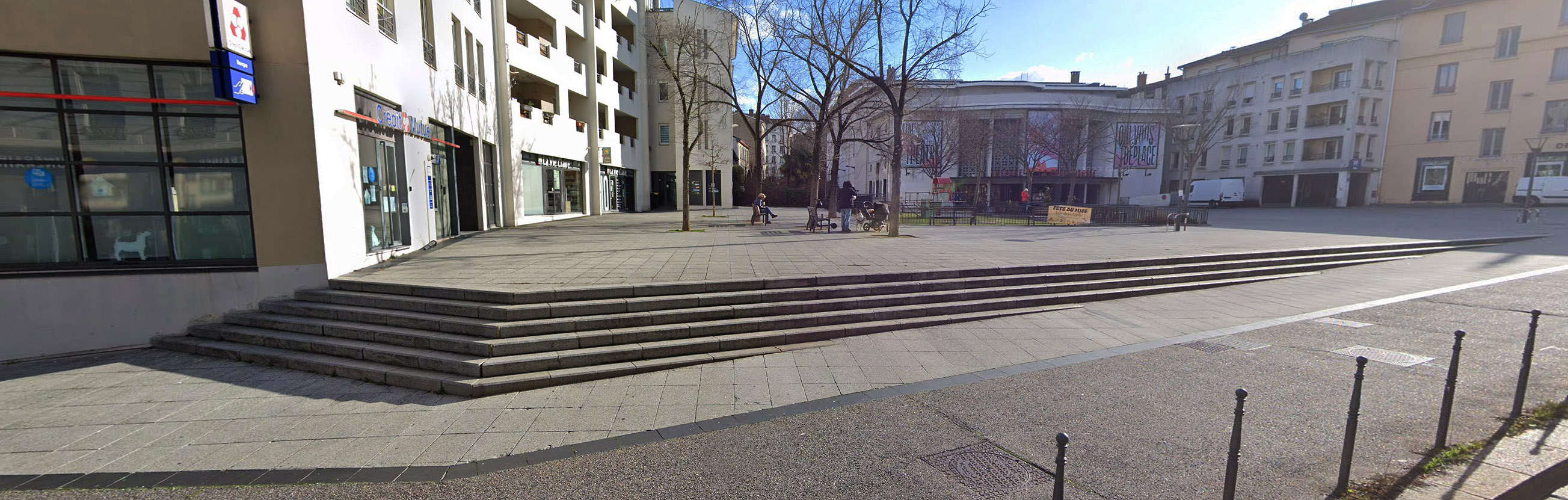 Théâtre Croix Rousse Lyon Skate Spot